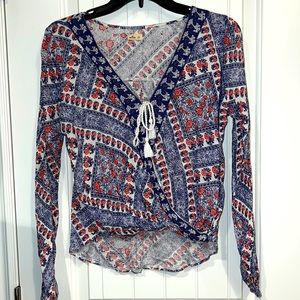 Hollister blouse